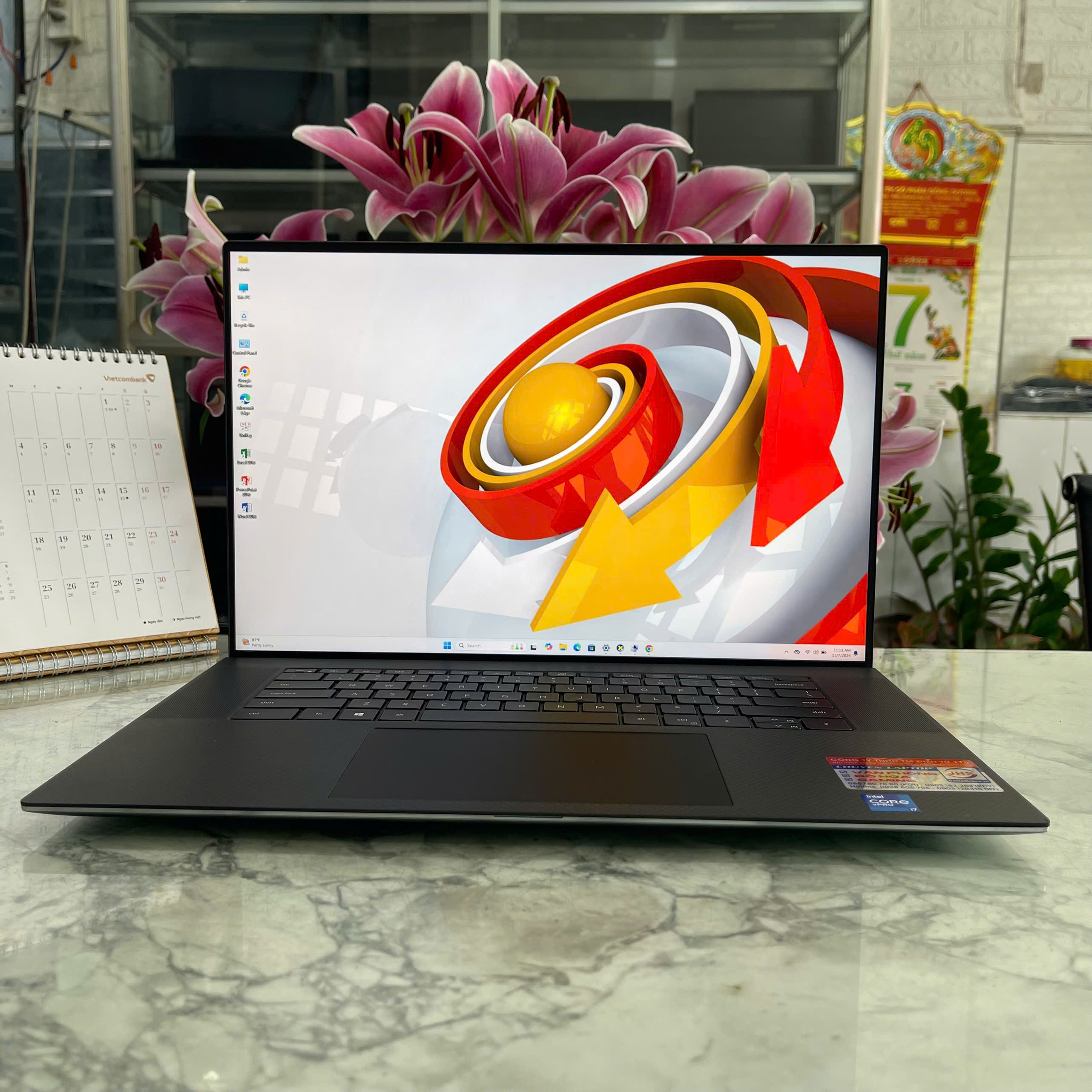 Dell Precision 5760 Core I7-11850H Ram 32Gb SSD 1T Card RTX A3000