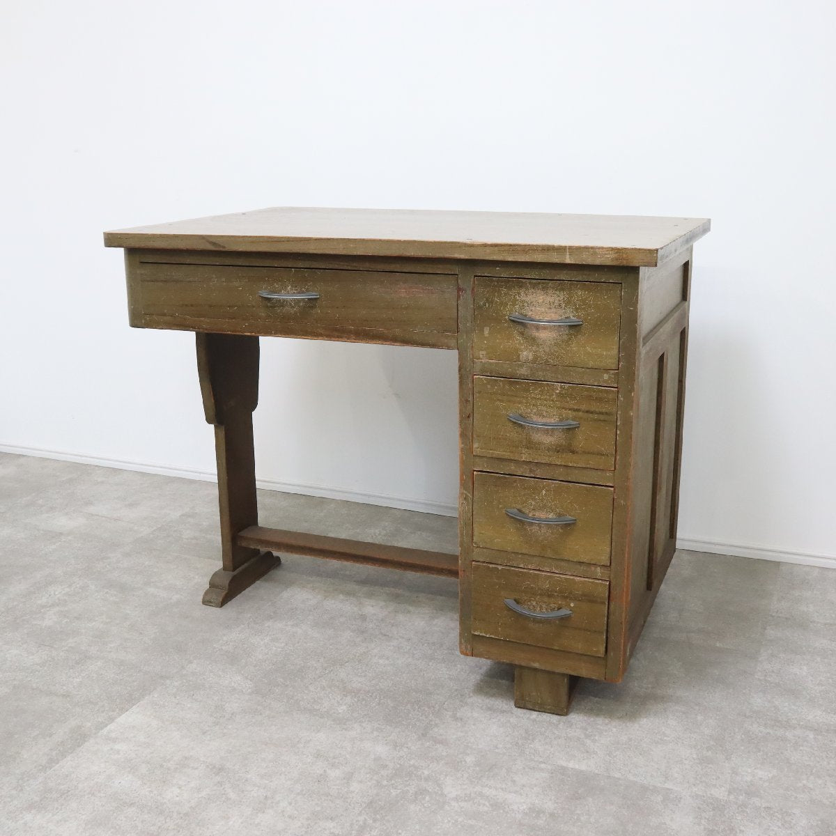 値下げ】学習机／無垢天板のレトロな古い木製片袖机【W90cm×D60cm