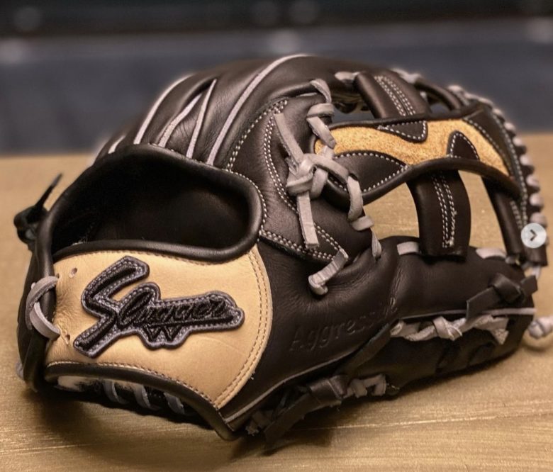 どんなグラブ？】久保田スラッガー待望のSR2の魅力とは？ | やばい