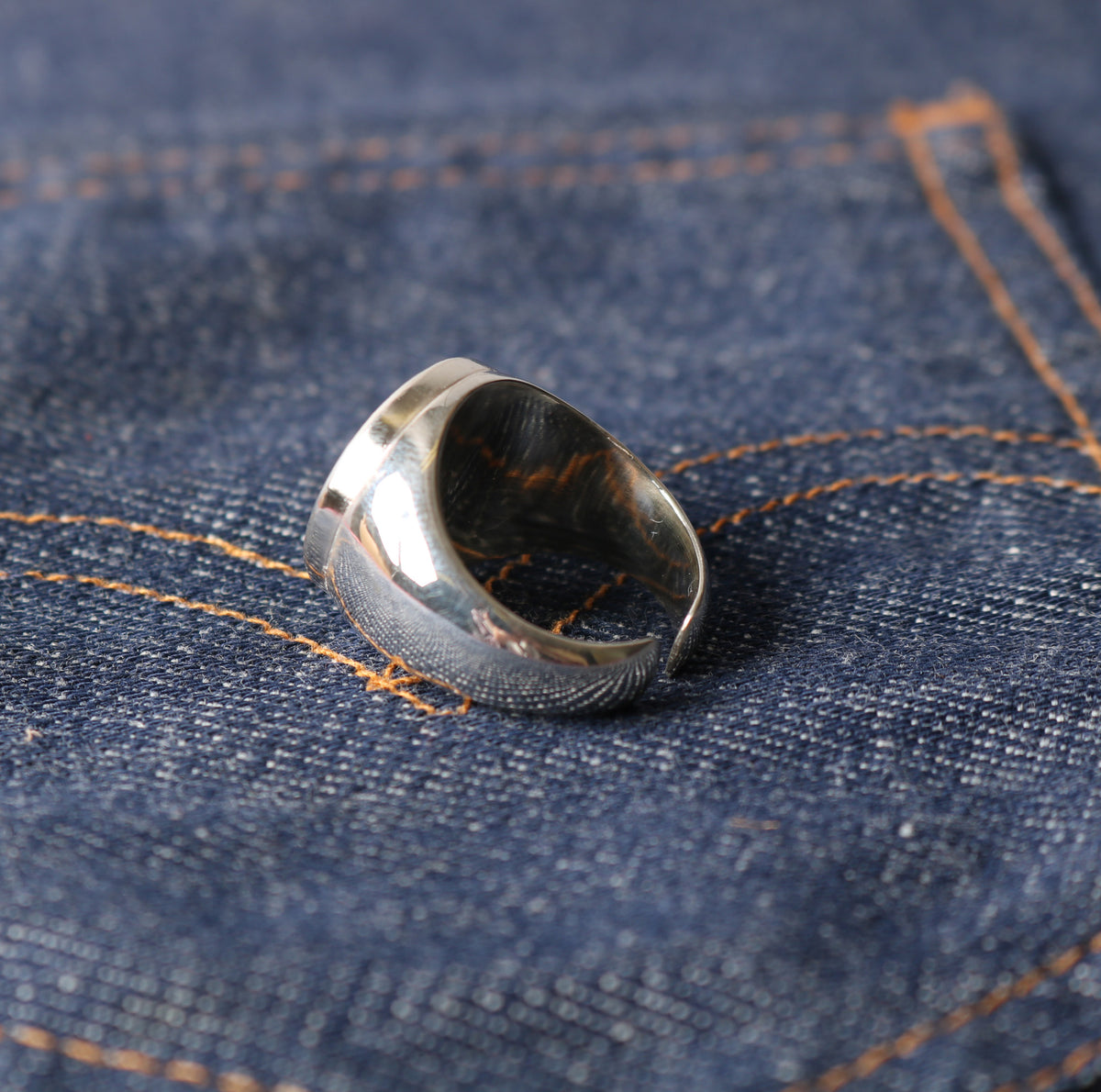 Restock!!】 BW Dead Stock 