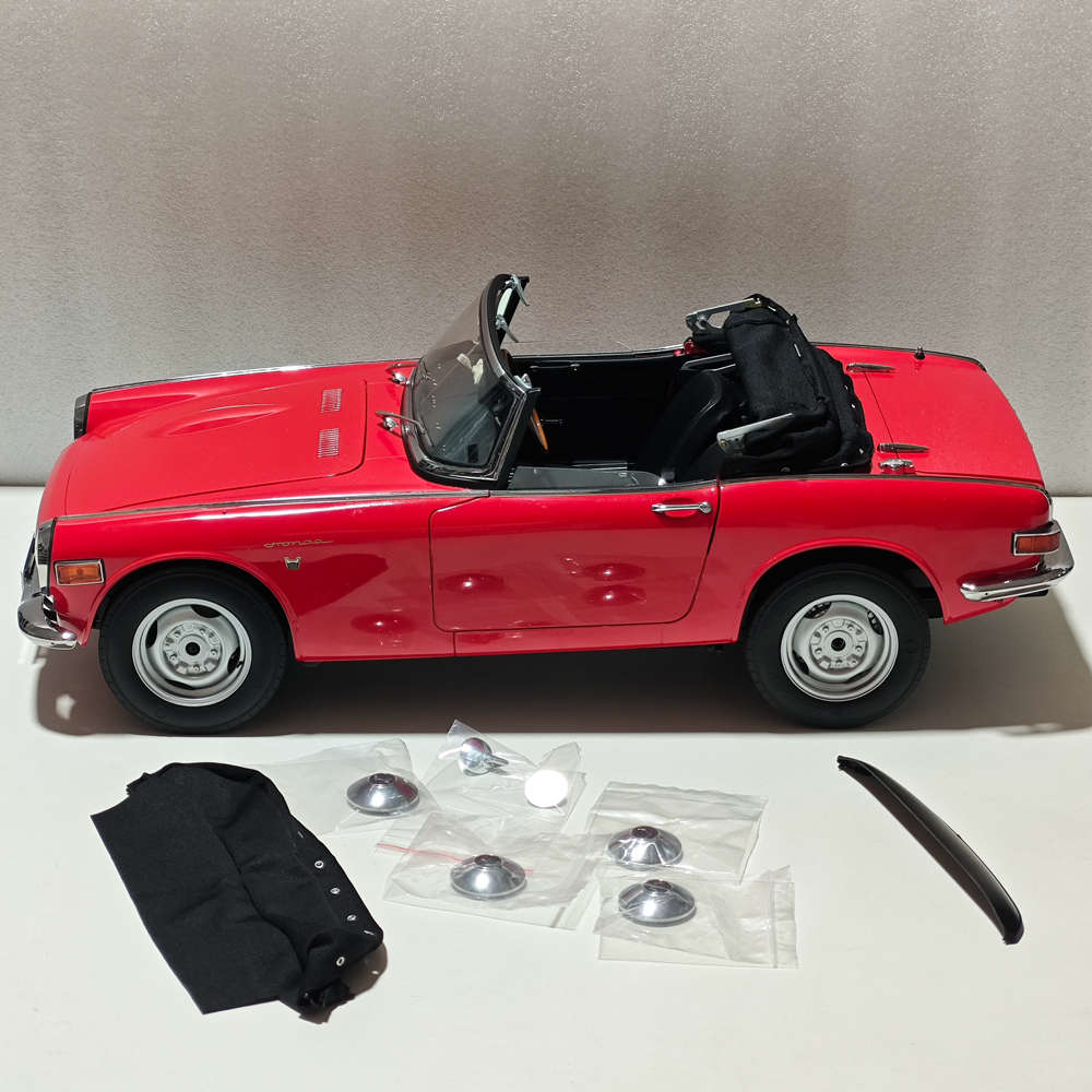 RARE 1:6 G & P HONDA S800M Convertible 1969 Diecast Model sound