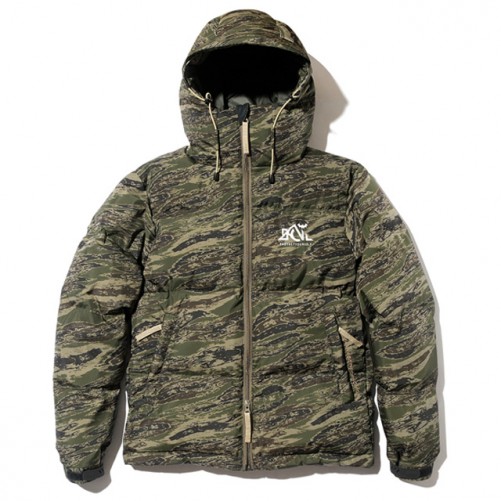 Backchannel(バックチャンネル)|冬の最強アウター！ナンガとのコラボ