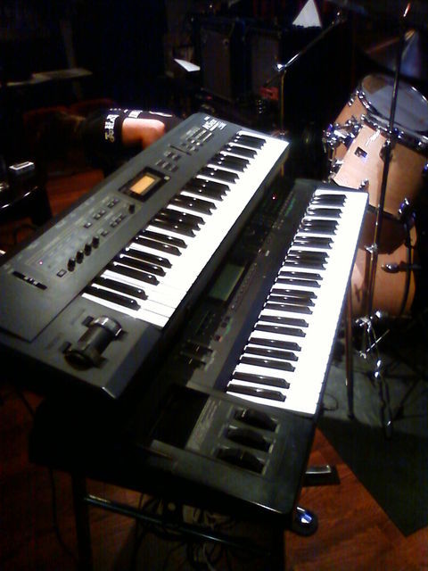 nagisaが提唱する【かっこいいキーボードスタンドとは？】の巻