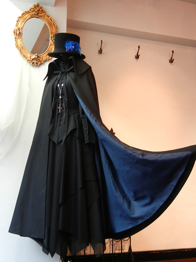 再入荷：コウモリ衿ロングマント［2112］ | choice closet