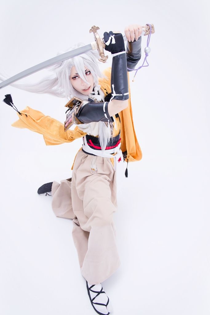 刀剣乱舞・小狐丸の刀 - 藤森蓮のコスプレ衣装・武器の作り方ブログ