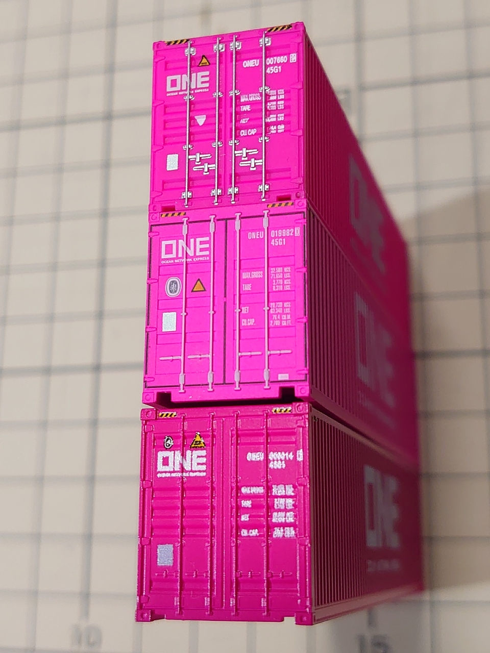 KATO製40ft海上コンテナをコキ106形に対応させる｜Kojicstageが何か