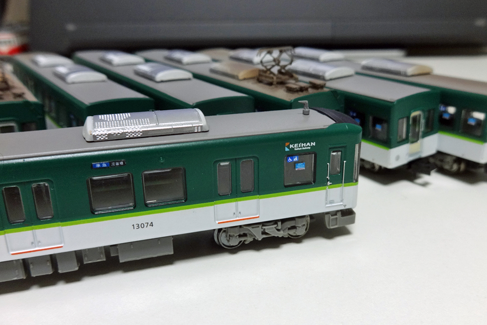 鉄道コレクション「京阪13000系」動力化｜桜咲車両工場ブログ支区