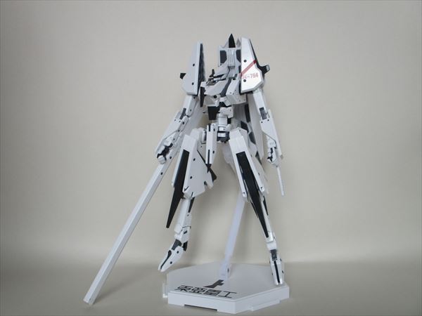 コトブキヤ 1/100スケール 一七式衛人 継衛改二 レビュー｜どんどん