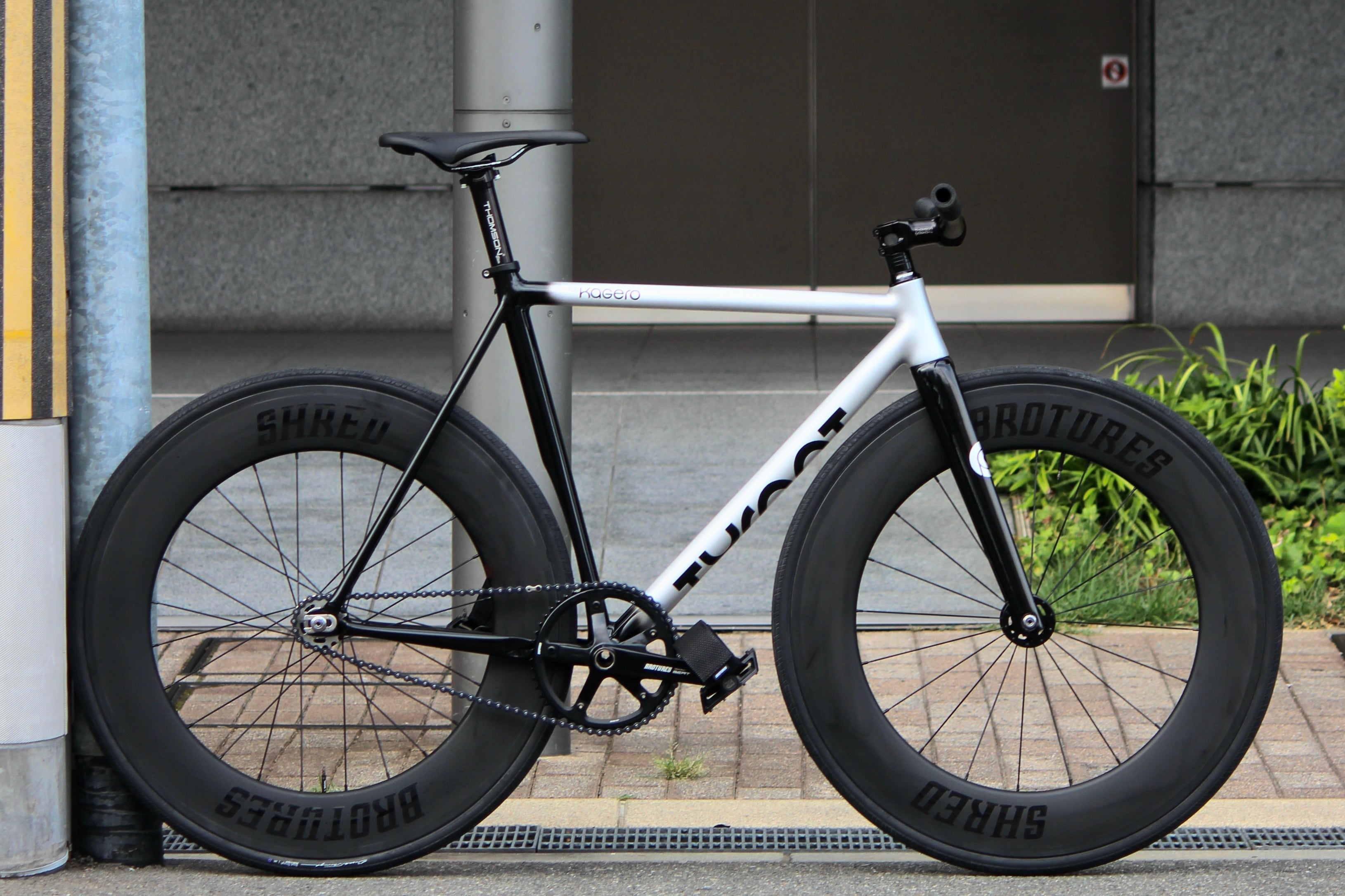 ブロサカBIKE CHECK!! ~KAGERO OSAKA limited~ | ブローチャーズ