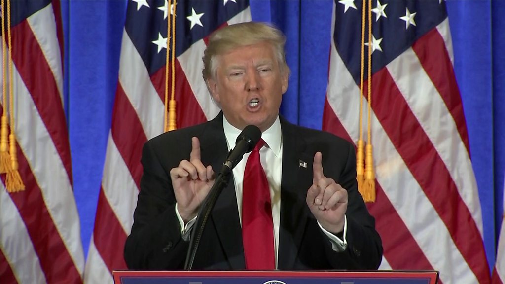 トランプ氏、CNNをプロレスでたたきのめすビデオ投稿 - BBCニュース