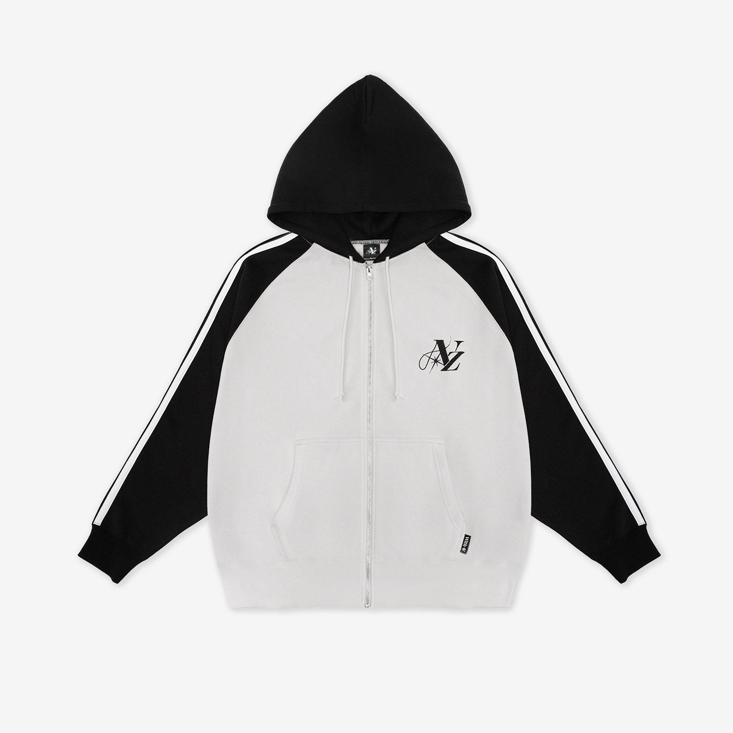 HOODIE【XL】/『NiziU Live with U 2024-2025 “AWAKE” OFFICIAL GOODS