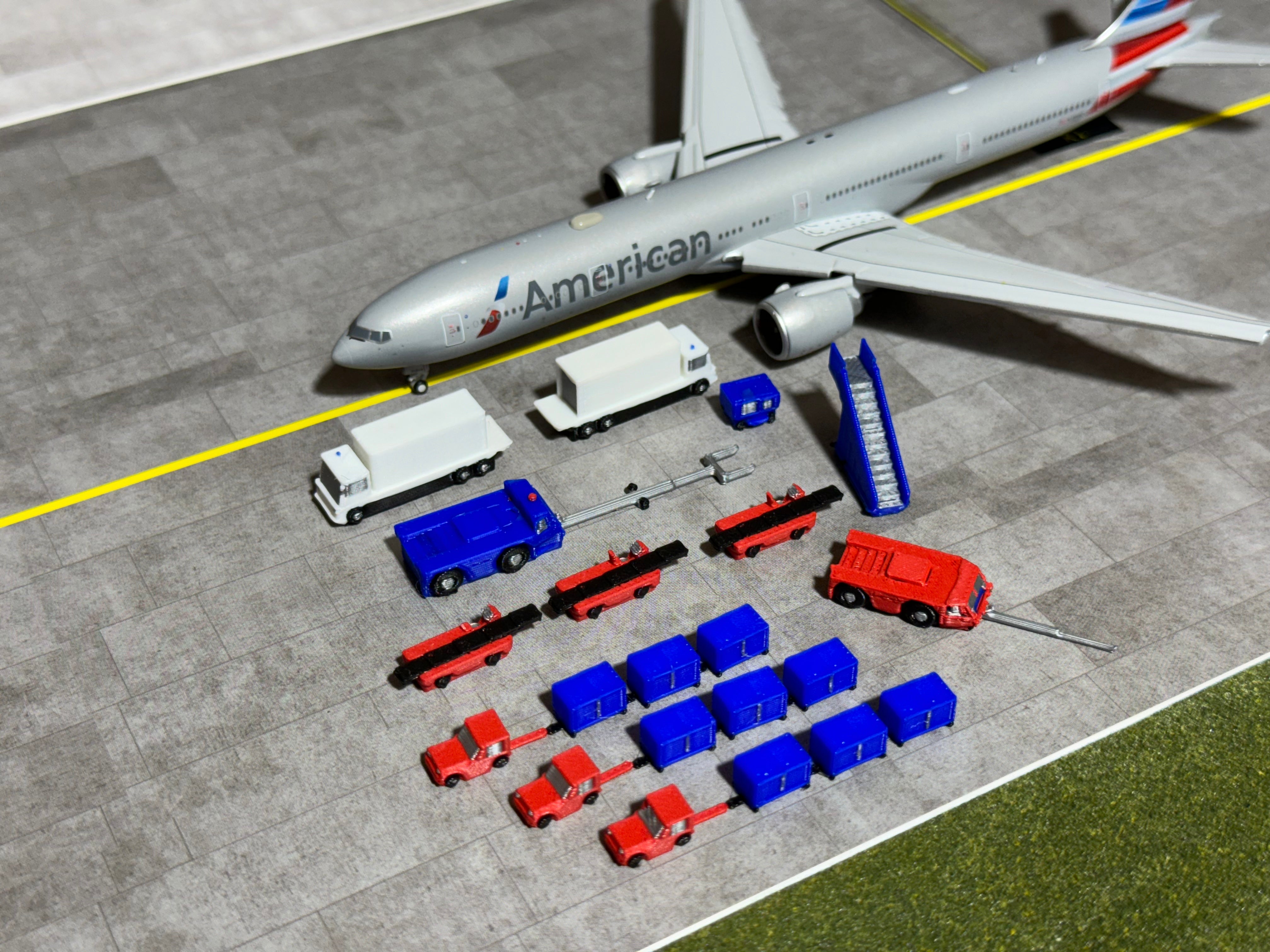 Jetset Models 1:400 -American Airlines- GSE C/W Gemini Jets, NG Models