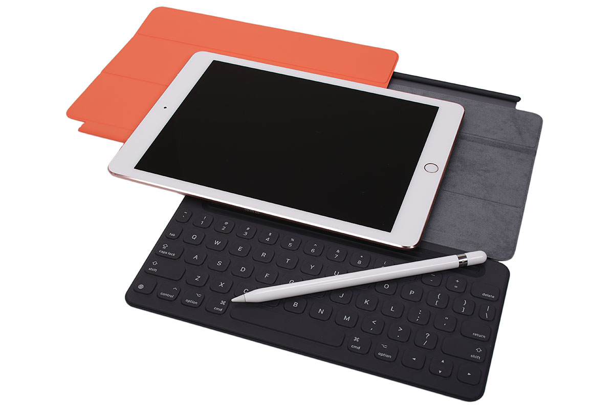 9.7インチiPad Proを1カ月少々使ってみて アクセサリー編 - ケータイ