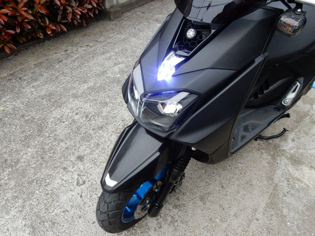 新型 BW'S 125(SEA6J) LEDヘッドライト 取り付けレビュー | クロライト