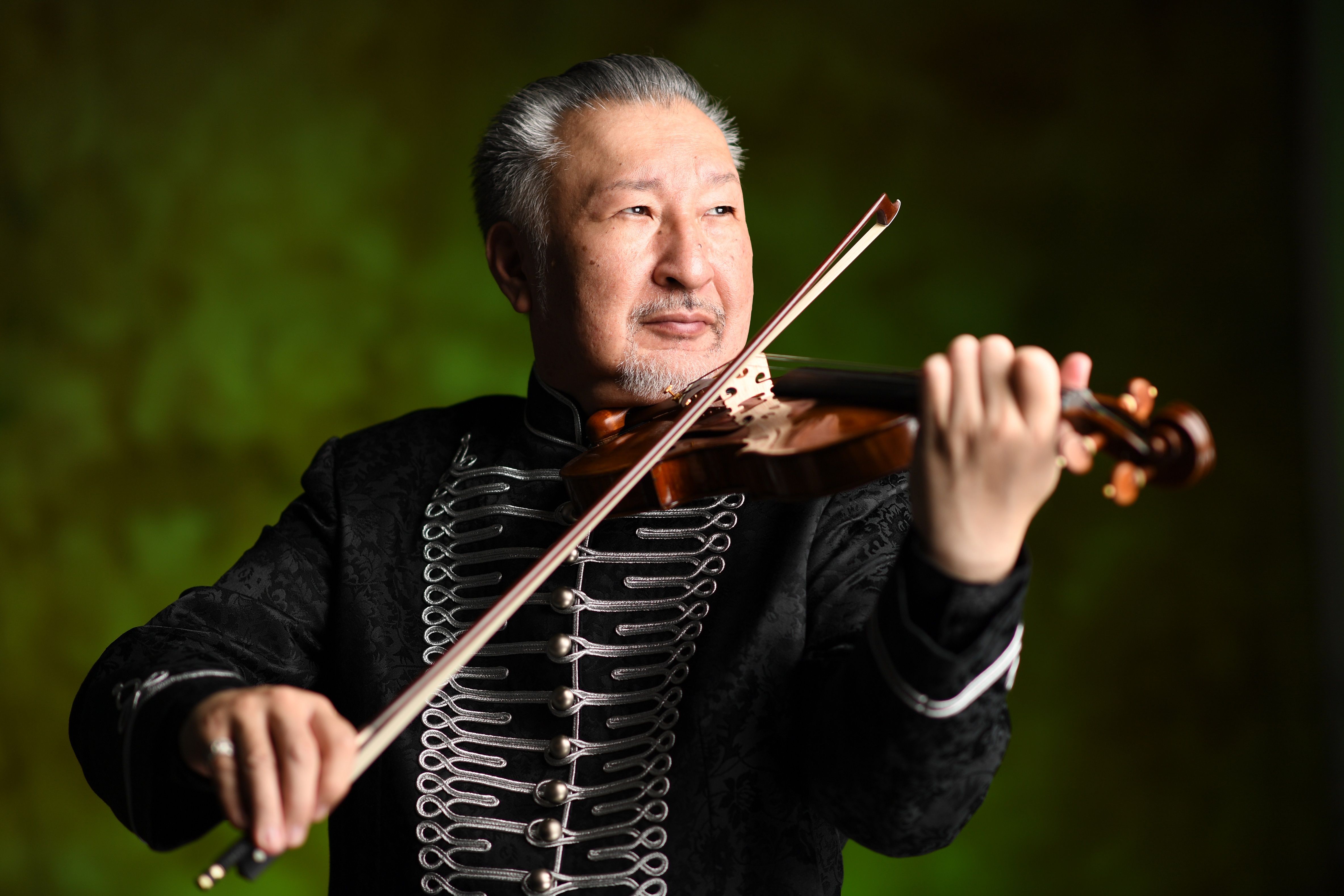 篠崎史紀氏ミュージックアドバイザー就任のお知らせ || 公益財団法人