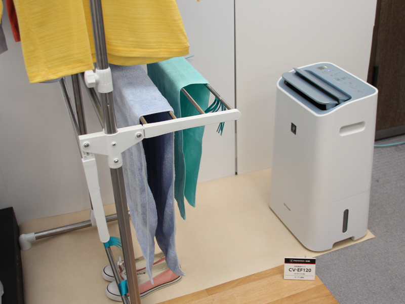 空気清浄機能を搭載したプラズマクラスター除湿機 - 家電 Watch