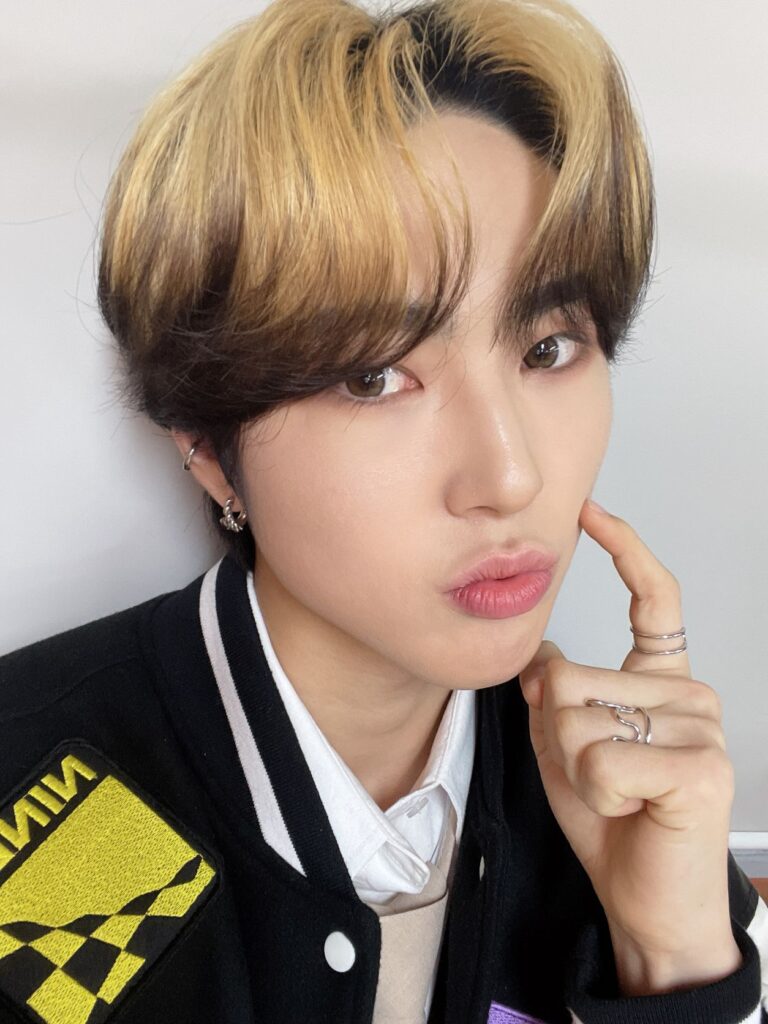 オフィシャルインタビュー】 ～新人ボーイズグループNINE.i