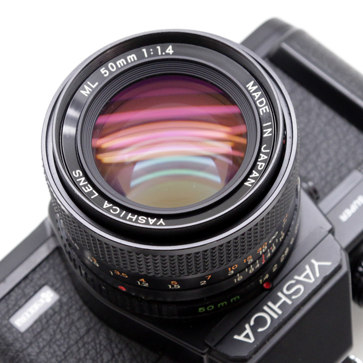 希少銘玉 Yashica ML 50mm f/1.4 メタルフード付 希少銘玉 Yashica ML