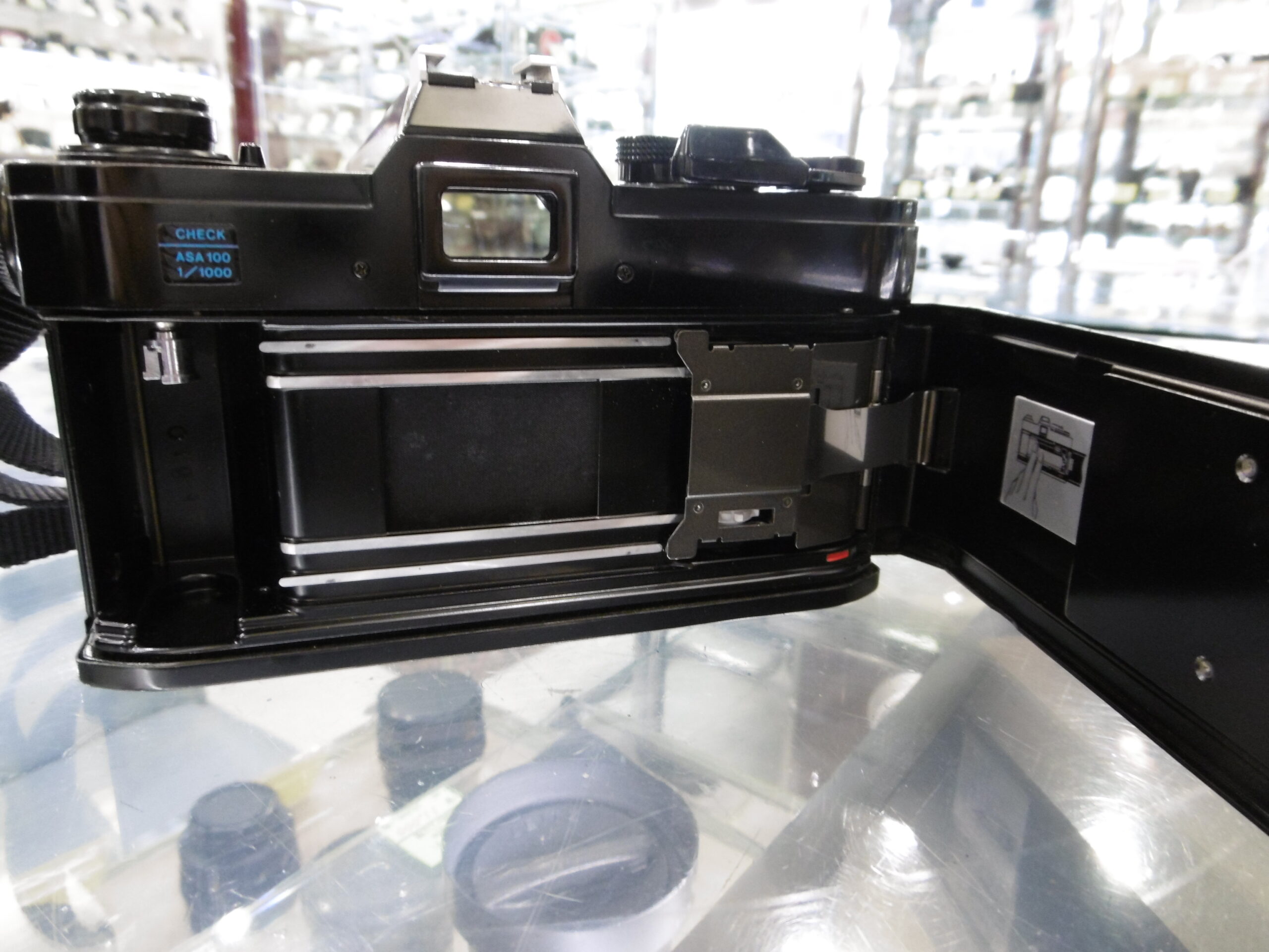 シンプル・イズ・ベスト！ フィルム一眼レフ「Canon FTb-N」