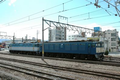 JR貨物 EF64 0番台 中期後期車国鉄色