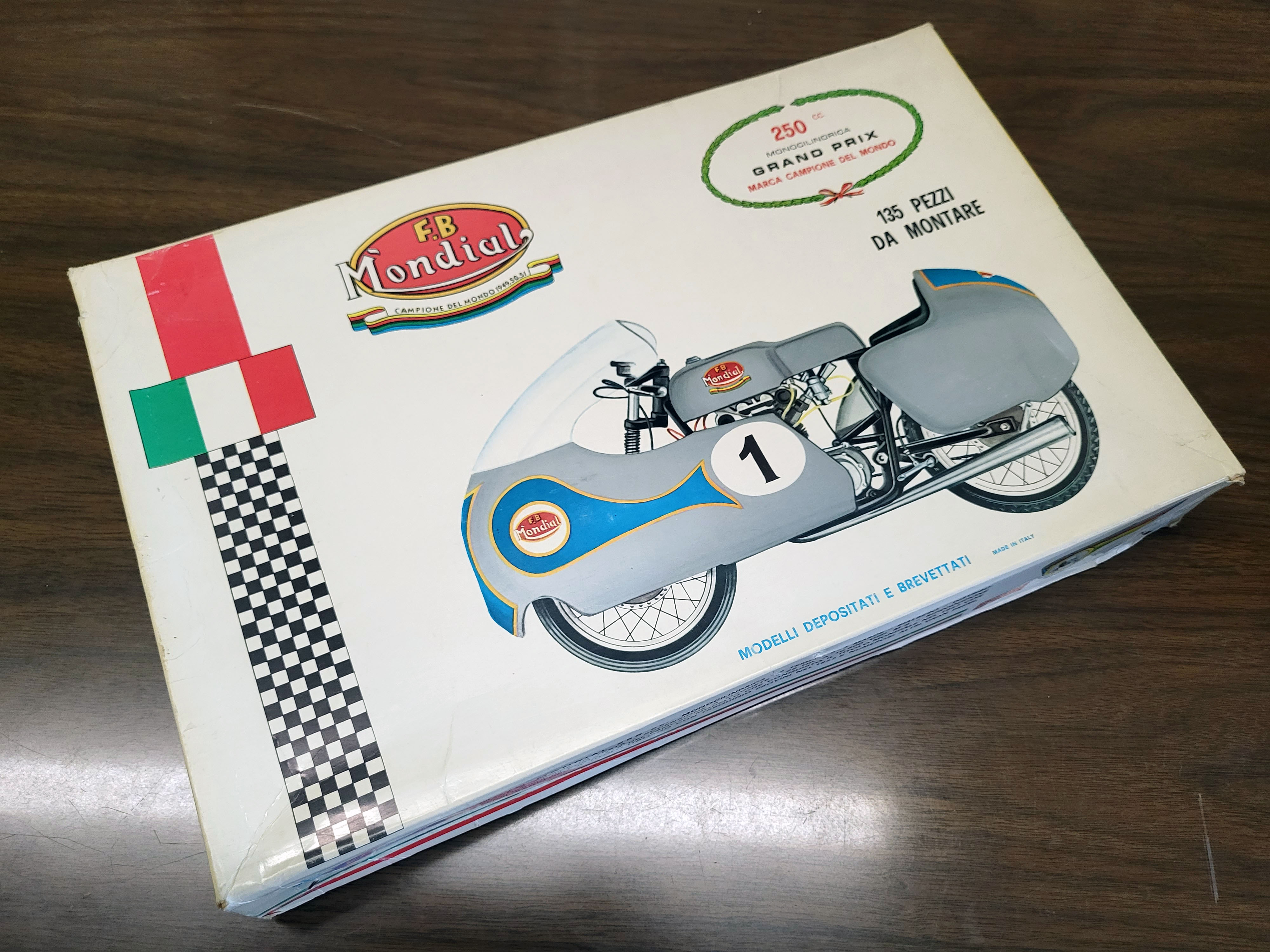 Protar 1:9 Scale FB Mondial 250cc Model