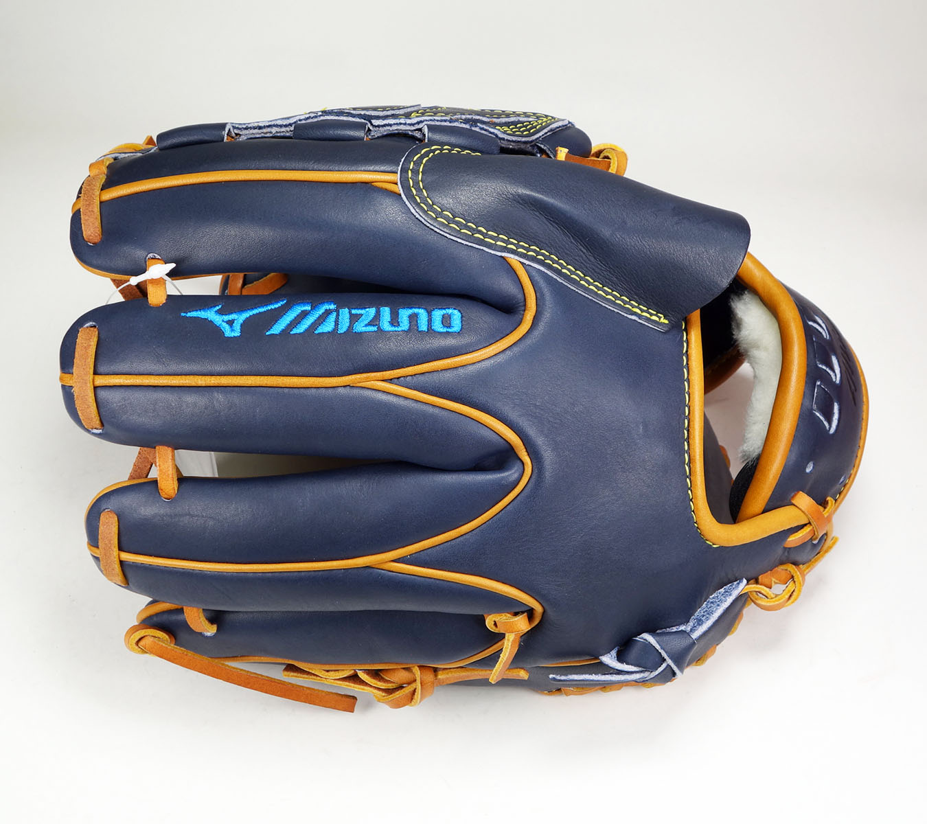 ミズノプロ CRAFTED Edition 限定デザイン 軟式グラブ 菅野モデル