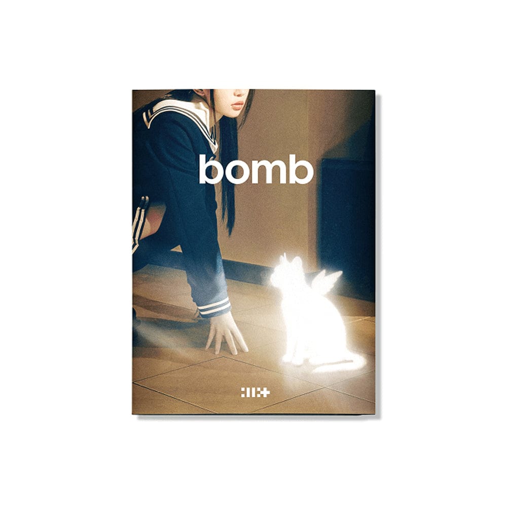 ILLIT - bomb (Weverse Albums ver.)