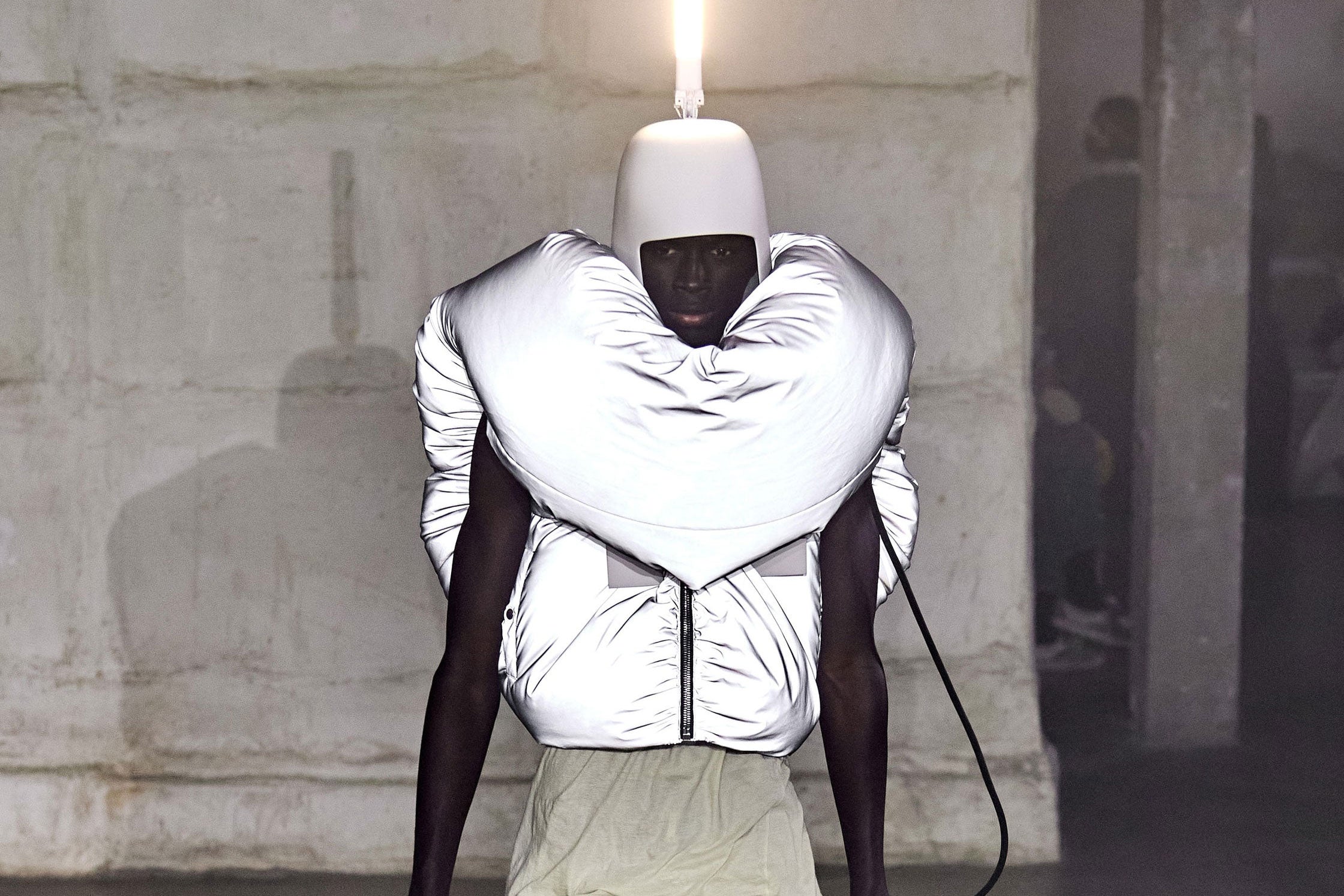 RICK OWENS - MENS FW22 'STROBE' – Lucentement