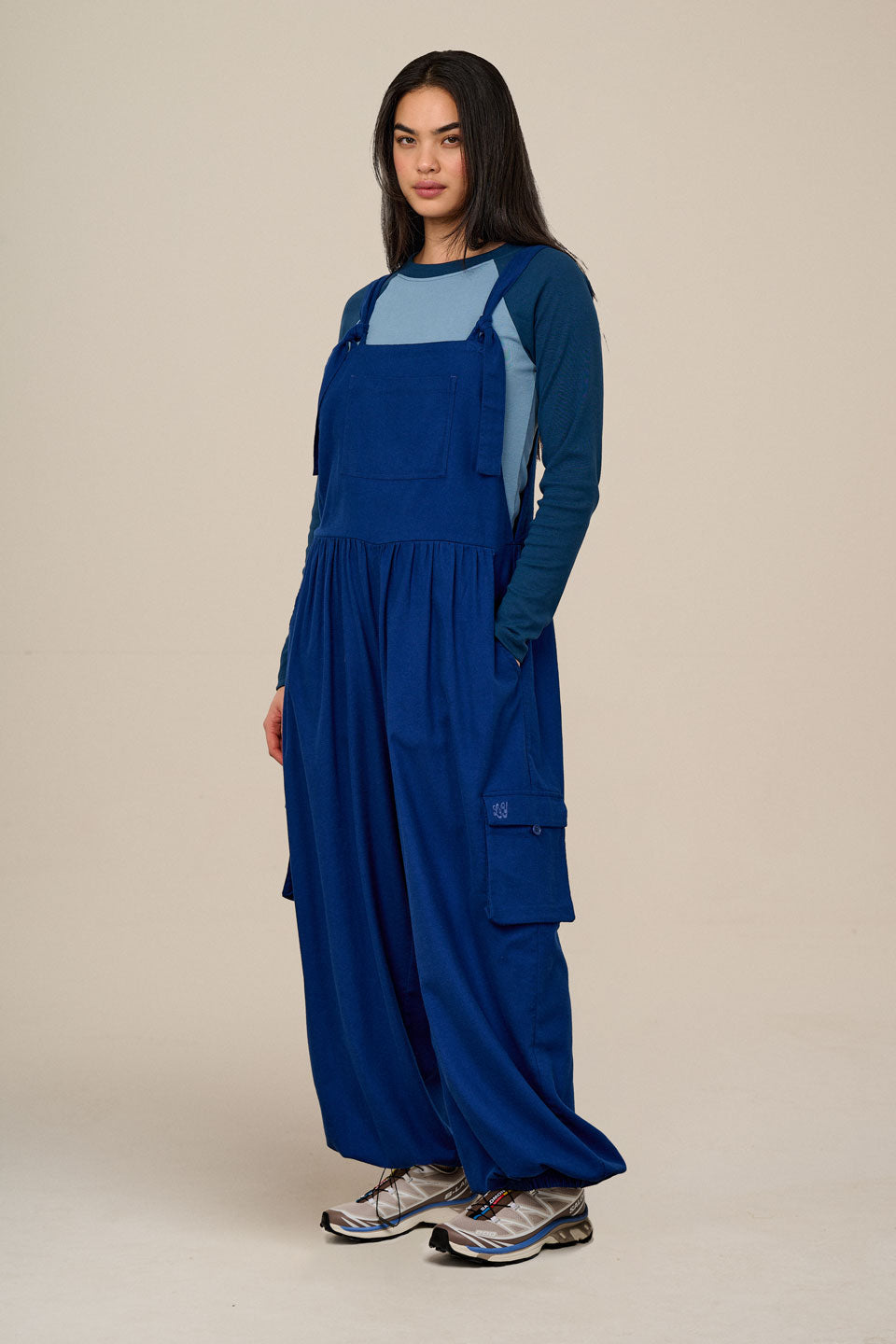 Miyada - Brushed Cotton Balloon Leg Dungarees in Navy – Lucy & Yak