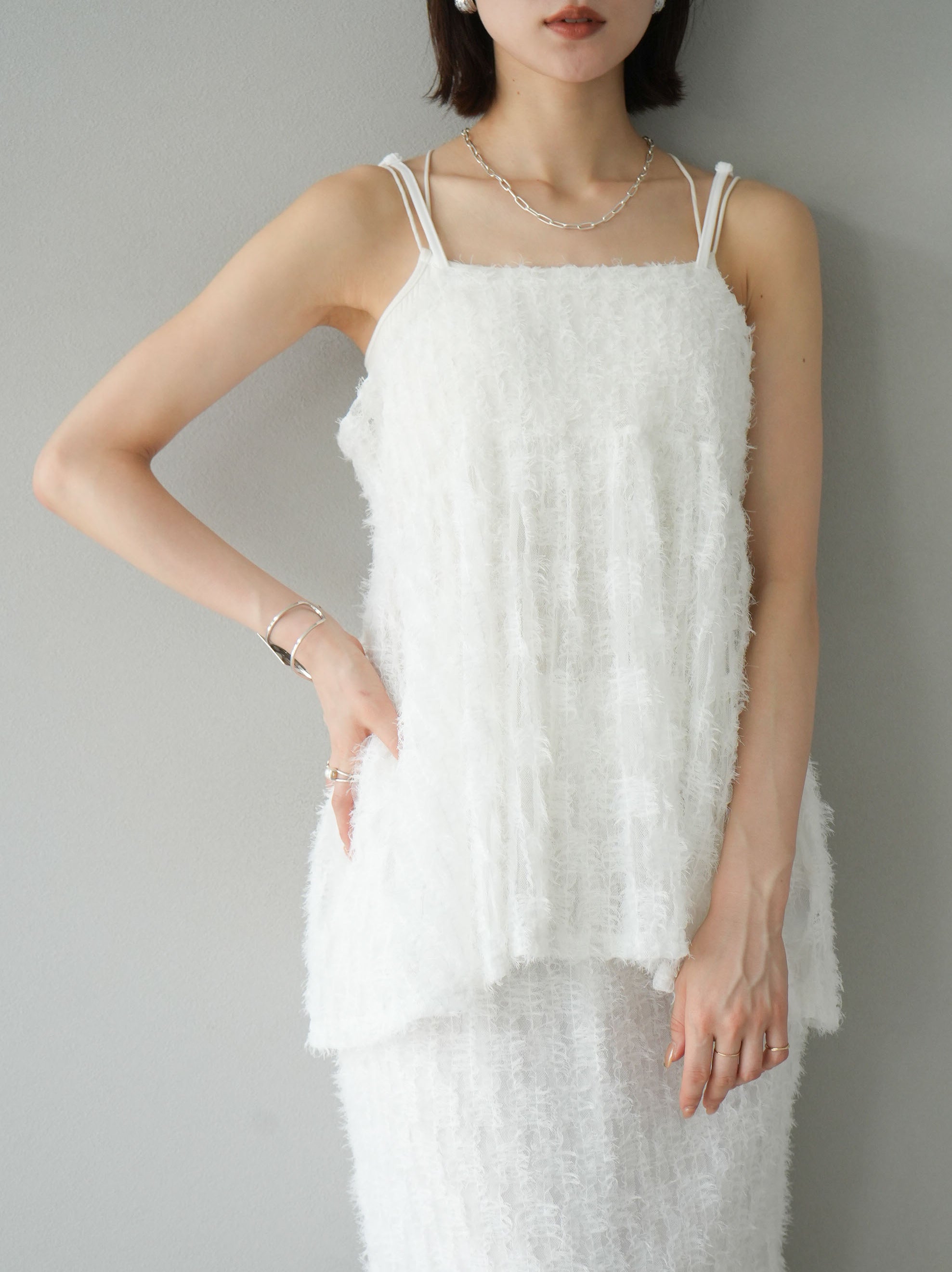 予約]フリンジチュールキャミソール/オフ – Lumier