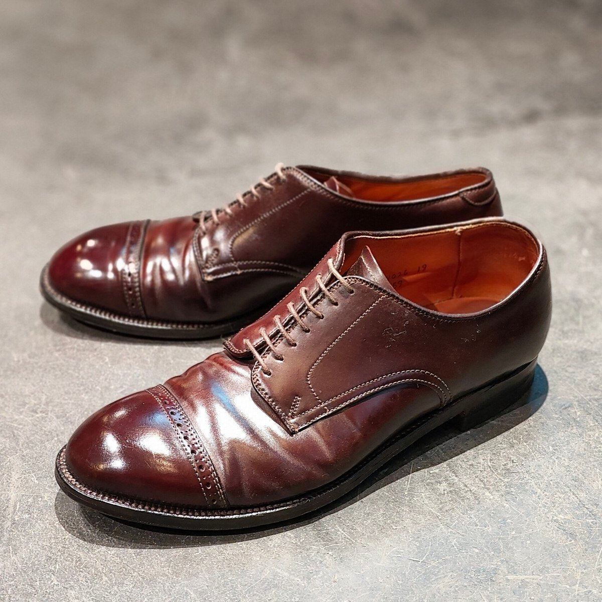 ALDEN】オールデン アナトミカ別注 56259 パンチドキャップトゥ コード