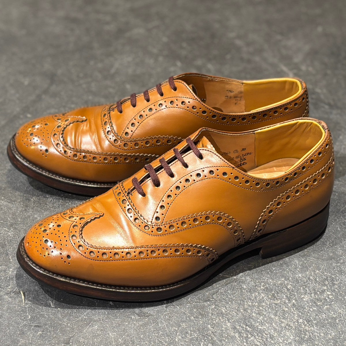 Church´s】チャーチ バーウッド 5都市 ウイングチップ カーフ サンダル