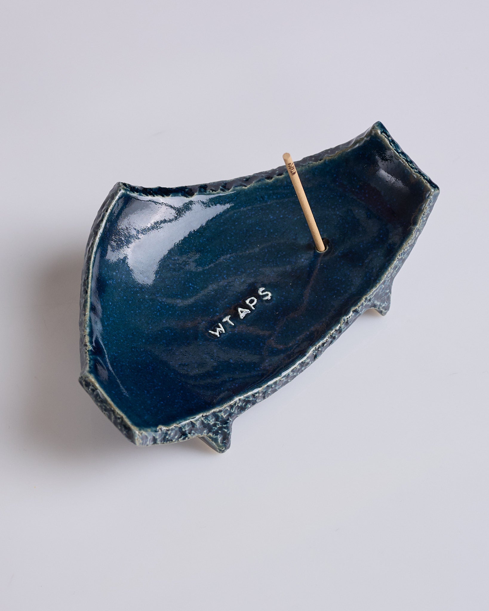 WTAPSAFRD01CeramicTrayBlue_012