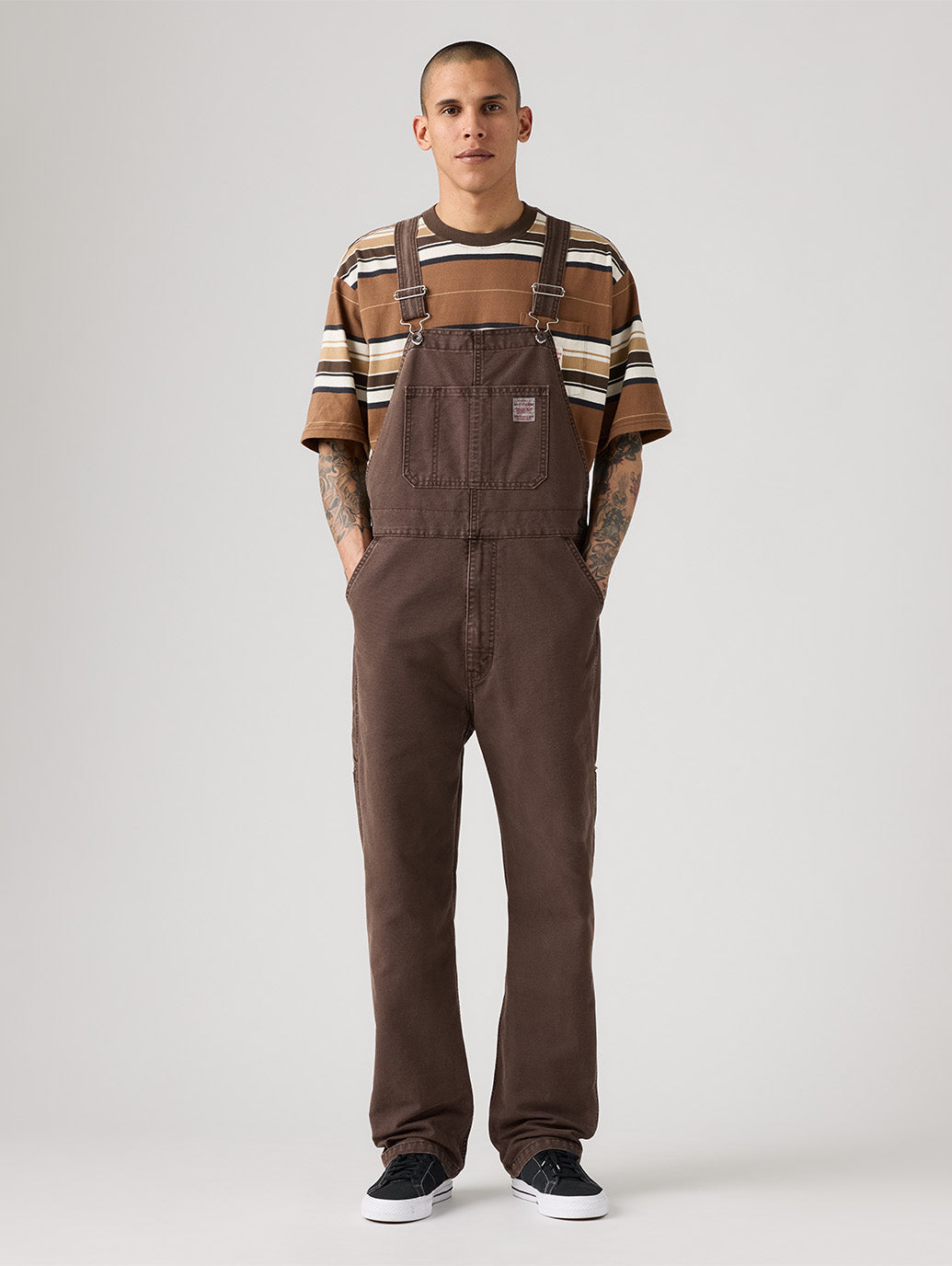WORKWEAR オーバーオール ブラウン – リーバイス®公式オンラインストア