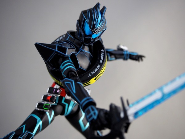 S.H.Figuarts 仮面ライダーダークドライブ タイプネクスト : 不玩全