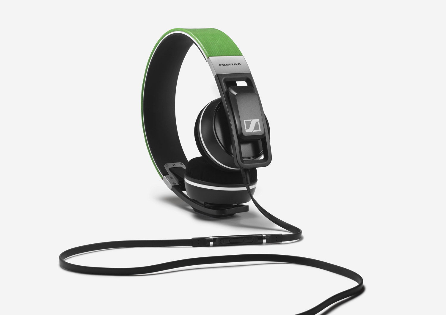 フライターグ F703 SENNHEISER×FREITAG ゼンハイザーとフライターグが