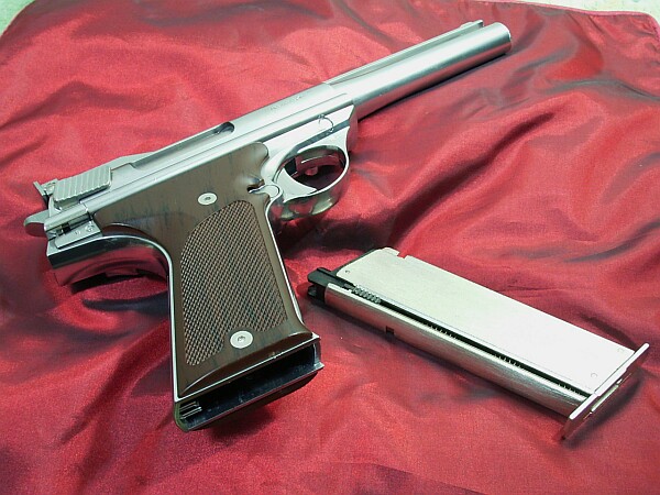 マルシン .44 オートマグ クリント1 ～ 美しさと力強さの