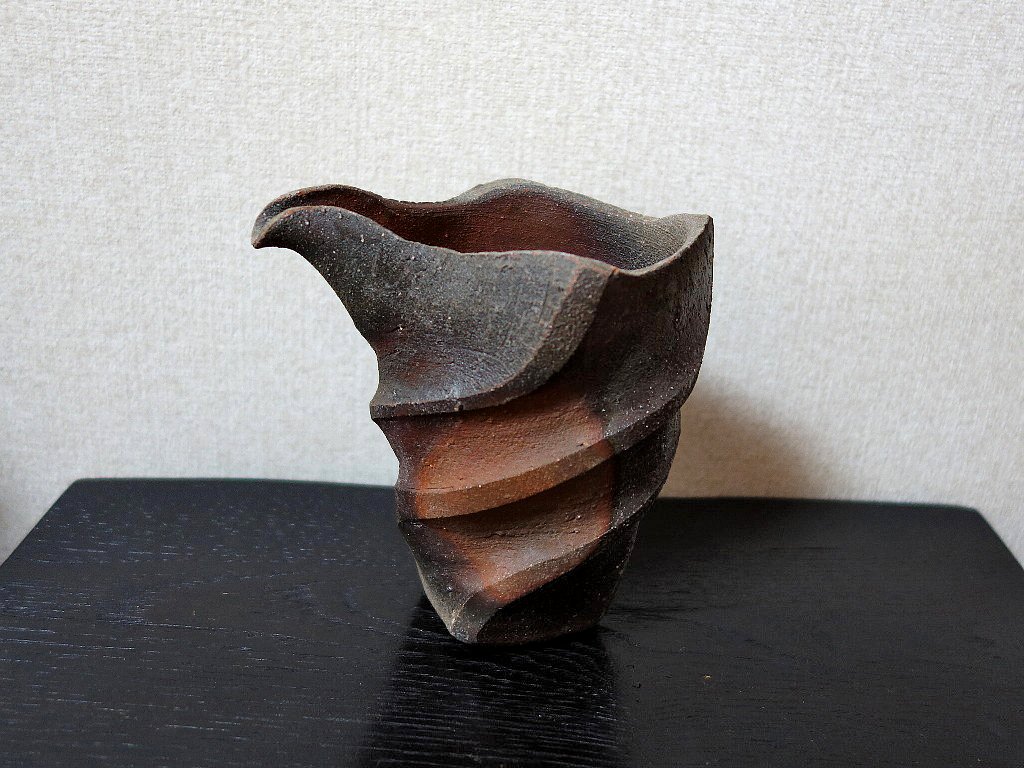 燻黒螺法器 備前焼 石田和也 KAZUYA ISHIDA 燻黒螺法器 備前焼 石田和