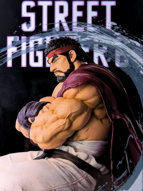 玩栗犬と、ストリートファイター6 ちょこのせプレミアムフィギュア