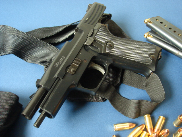 MGC SIG-SAUER P220: GFCのモデル玩具箱