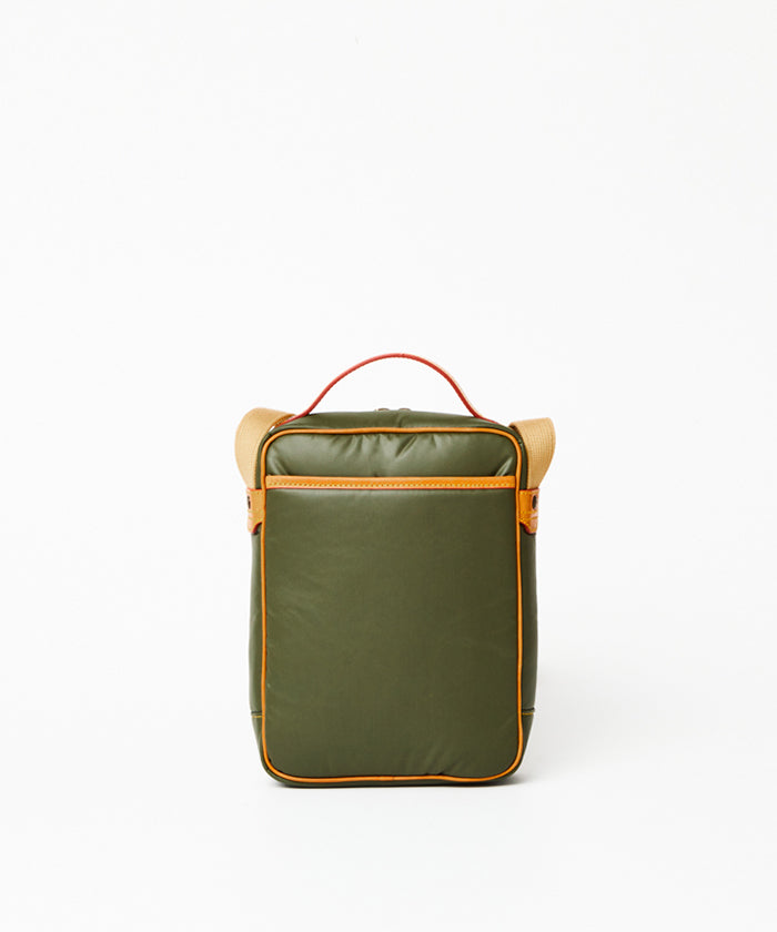 バチューサーパス[ショルダーバッグ4051BSS]グリーン6109016155