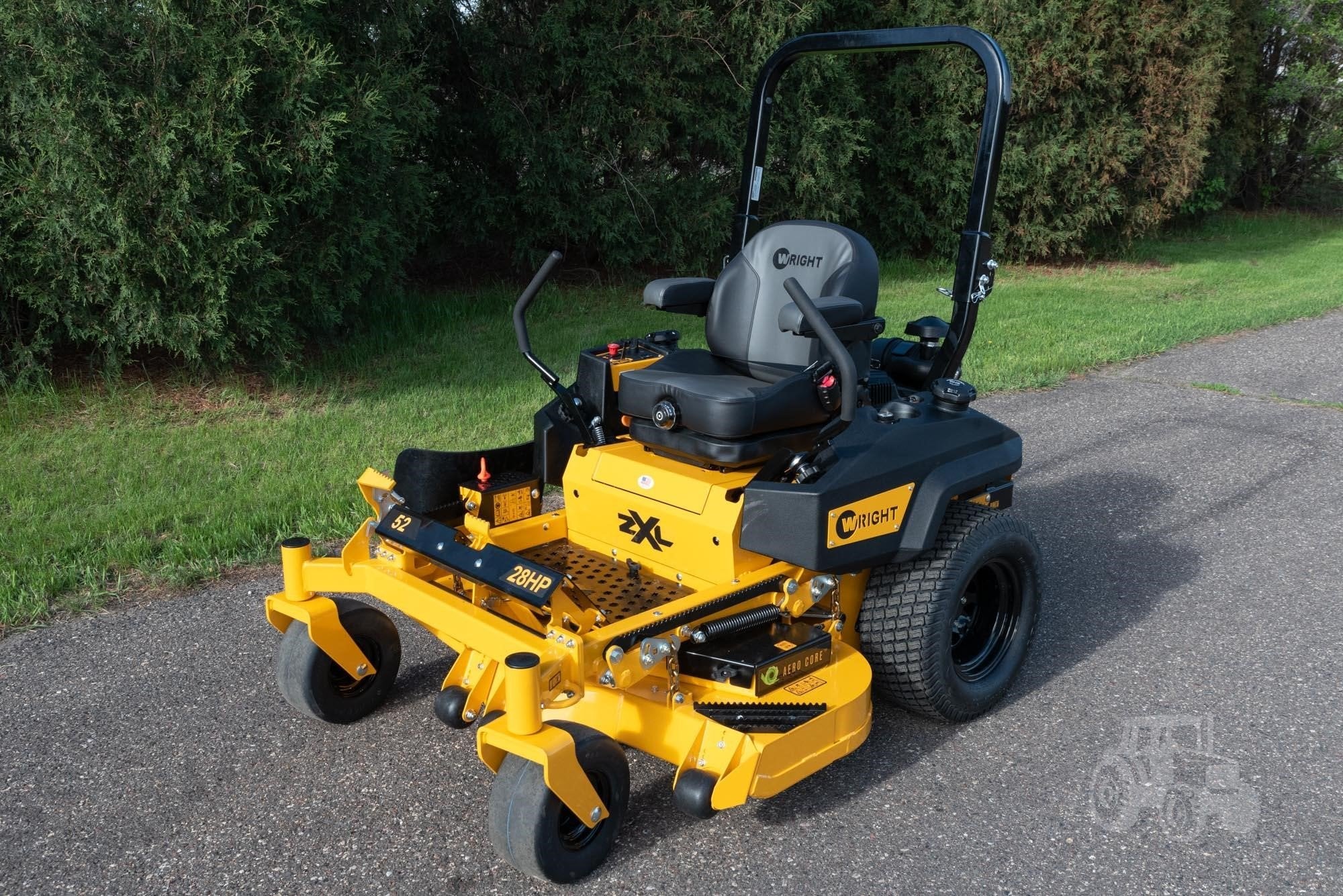 WRIGHT WZXL52S49E8E1B – ZXL 52in Commercial Zero‑Turn Mower | 28 HP EF