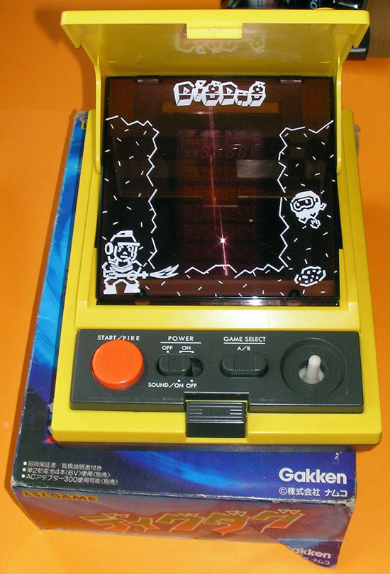 Handheld Empire - game | Gakken : Dig Dug - ディグダグ