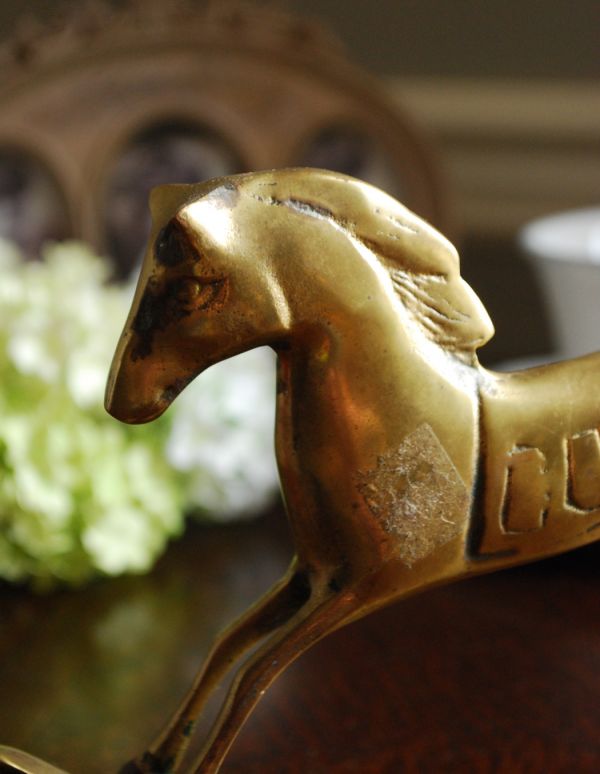 真鍮製のアンティーク雑貨、オシャレなロッキングホース（木馬）(m