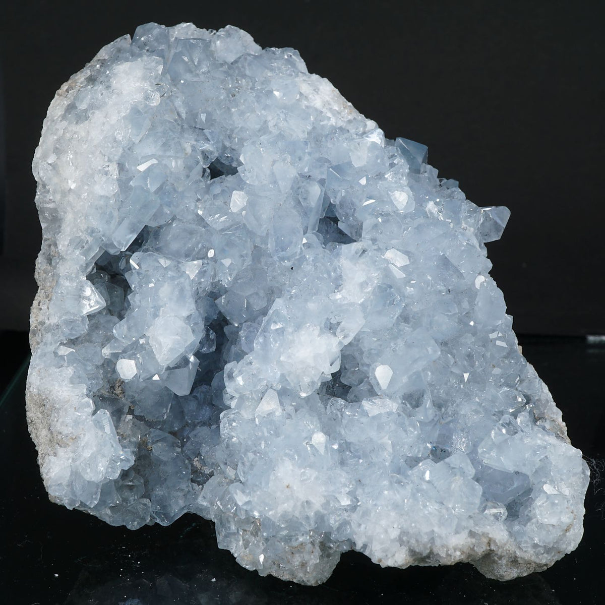 マダガスカル産 セレスタイト(天青石) |ハッピーギフト – 天然石