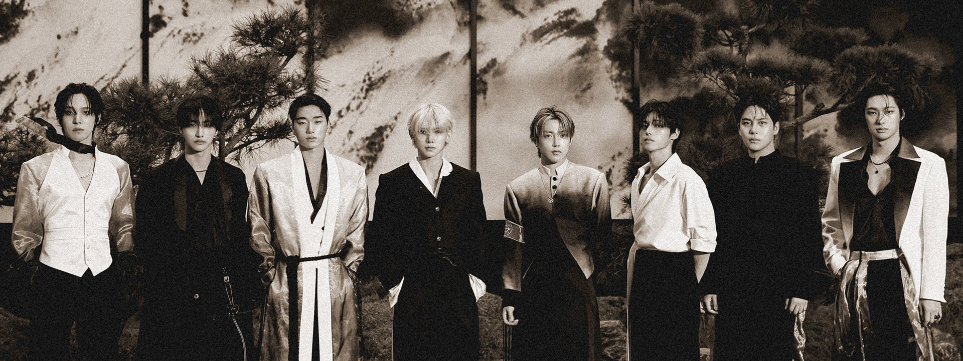 ATEEZ – hello82.shop