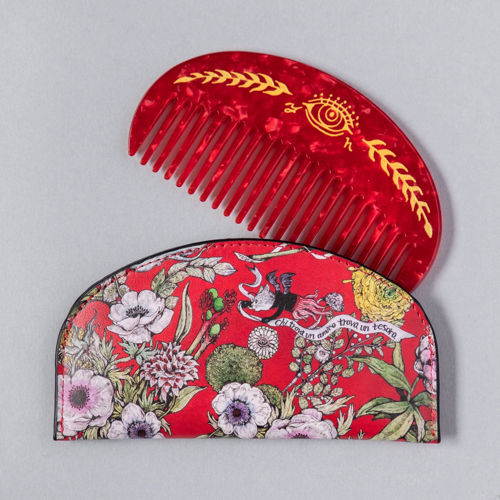 赤の櫛 ケース付き – ボリス雑貨店