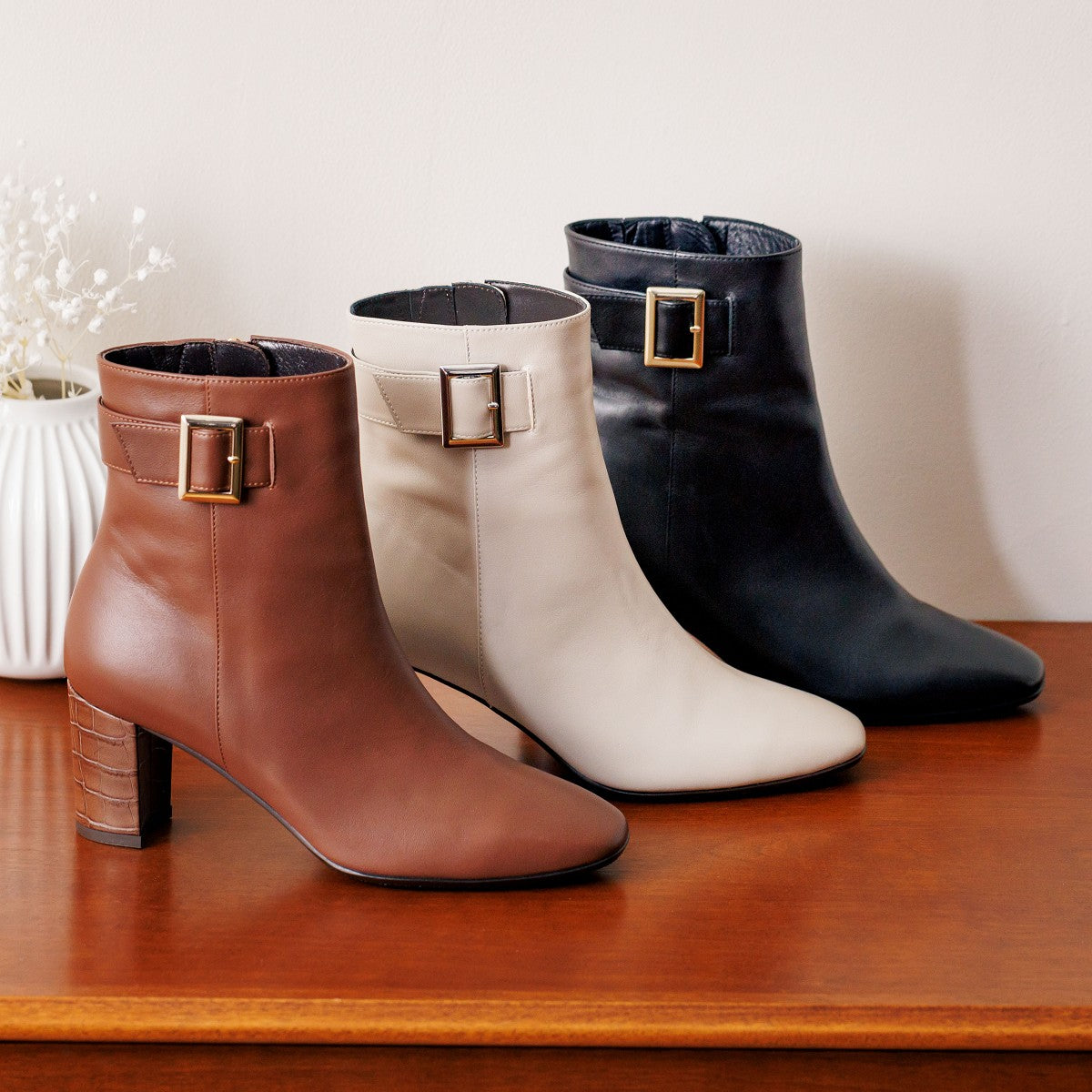 SALE】ベルトバックルヒールブーツ/631410