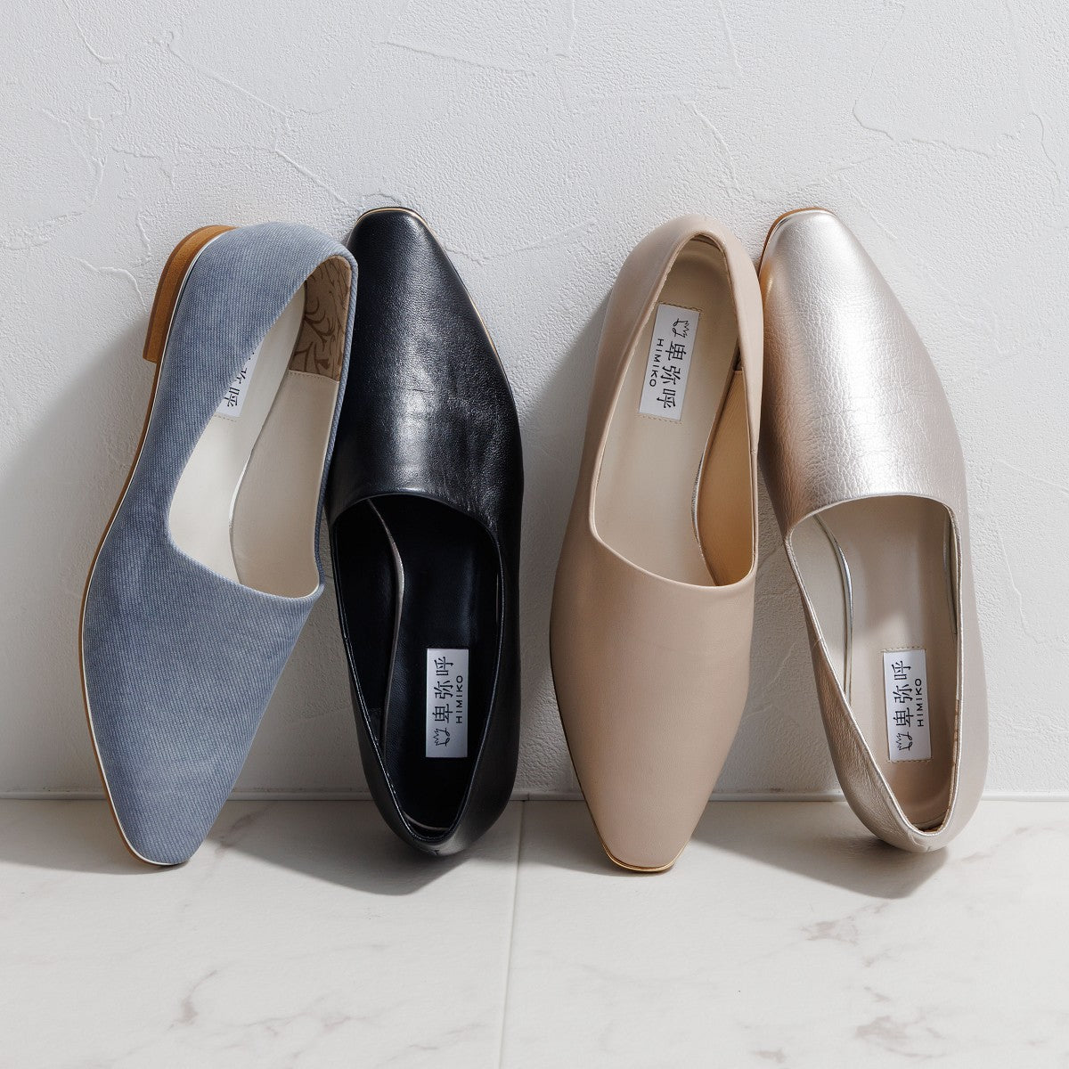 26SS新色追加】メタルラインソフトレザーフラットパンプス/653101