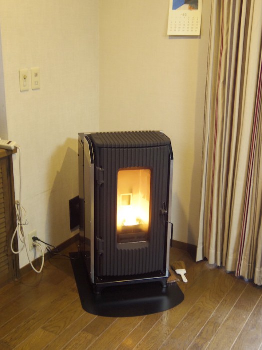 さいかい産業 RS-4 | ペレットストーブ・薪ストーブ専門店ハイズホイズ